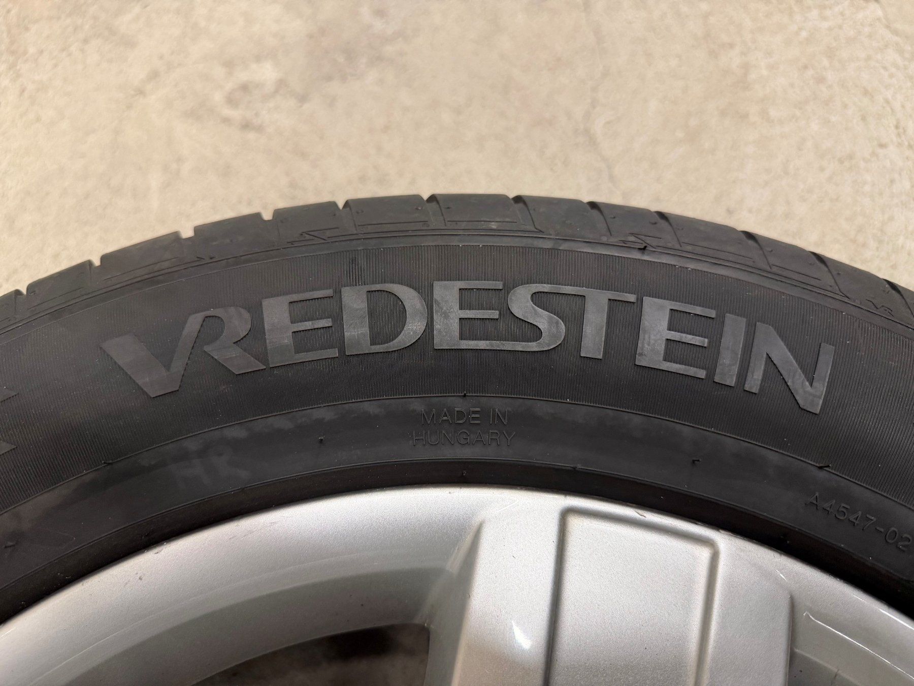 Volkswagen Pneumatici & Ruote complete: Sommerrad 17" / VW-Original / 7HO601025H – Usato da Schönried venduto da Bahnhofgarage-Haldi 4