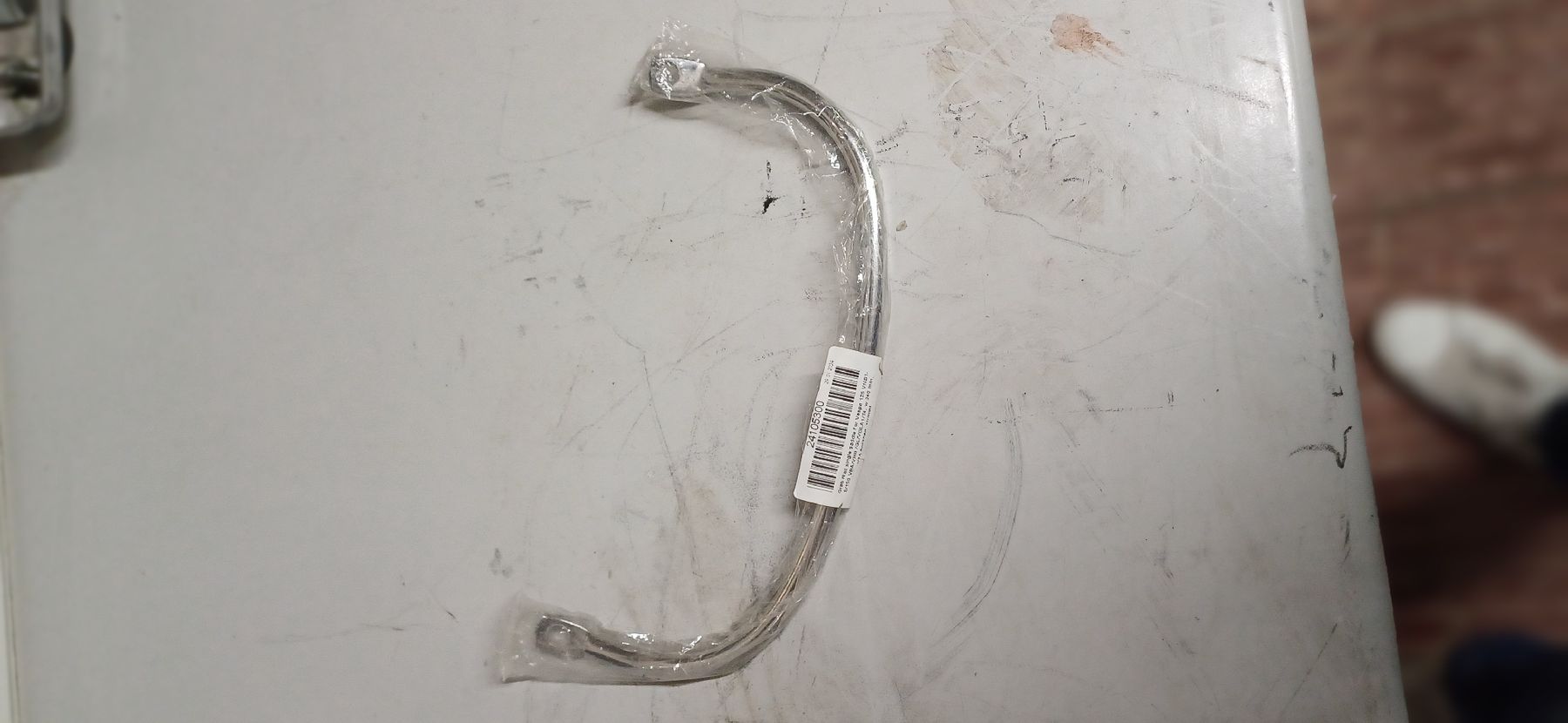 Vespa Tutti pezzi di ricambio per scooter: Maniglia sella vespa – Nuovo e nell'imballaggio originale da Yverdon-les-Bains venduto da Carmelo85