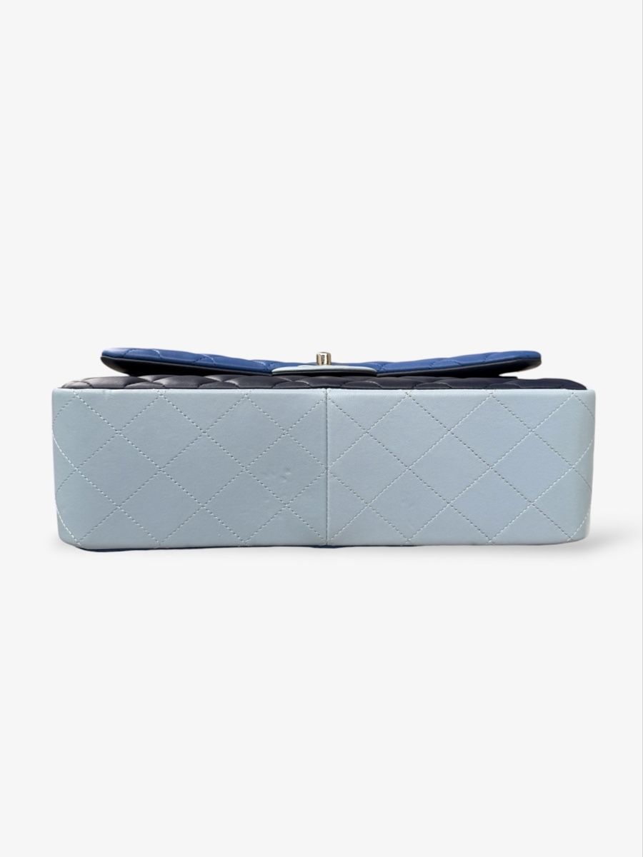 Borse: CHANEL Timeless Classic Flap tricolore bleu  – Usato da Versoix venduto da Monjolitresor 5
