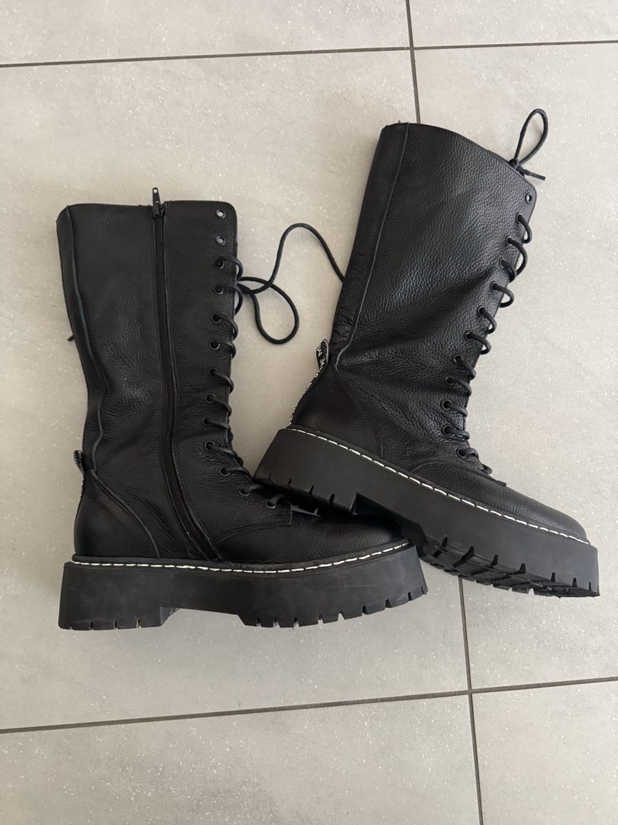 Steve Madden Scarpe da donna: Steve Madden Leather Combat Boots, S39Black Style! – Usato da Root venduto da rzi_d87b 2