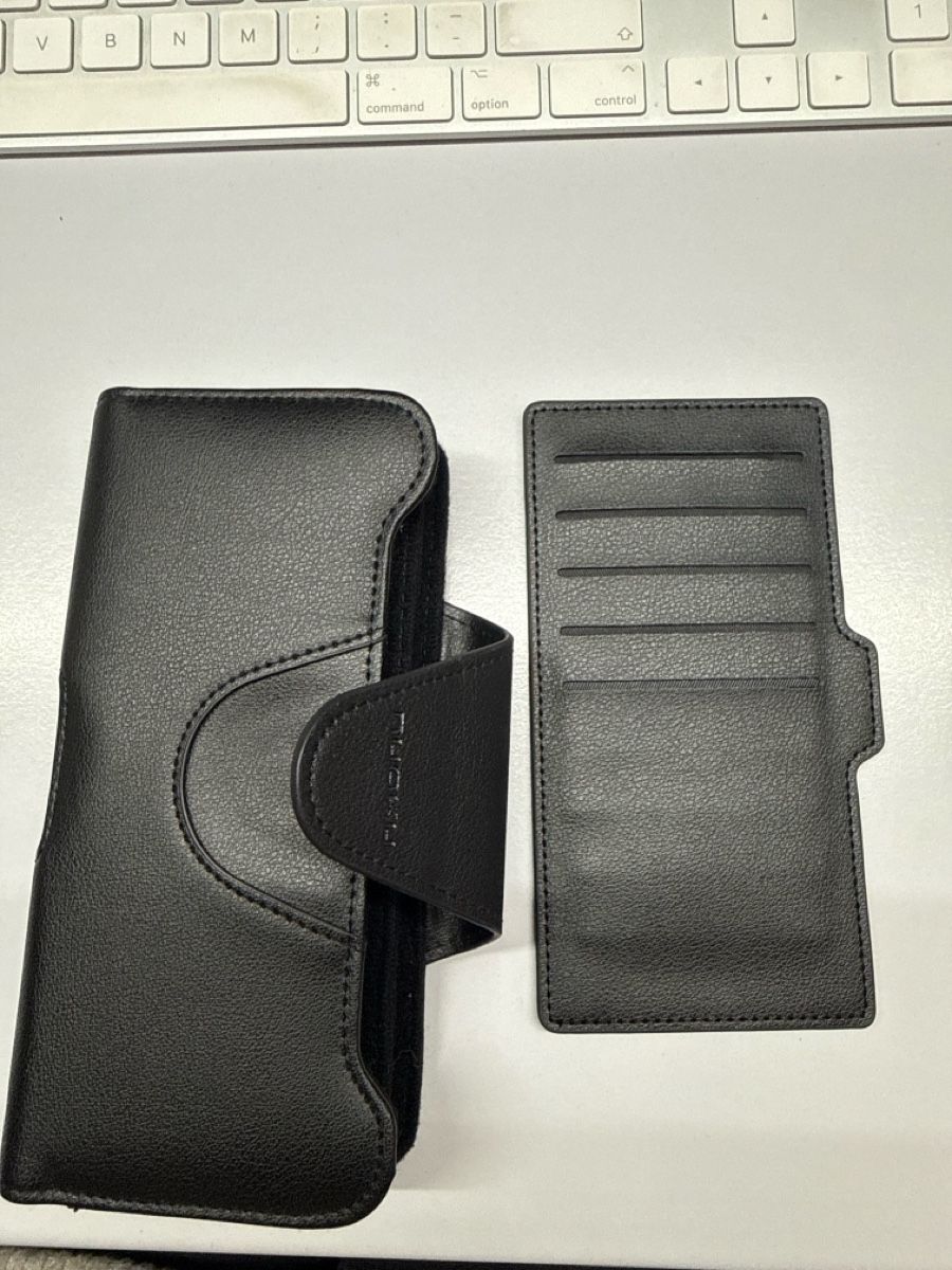 Cover & Protezioni schermo: iPhone 14 Pro Max Hülle + Kartenhalter Schwarz – Nuovo (secondo la descrizione) da Lenzburg venduto da JKay92