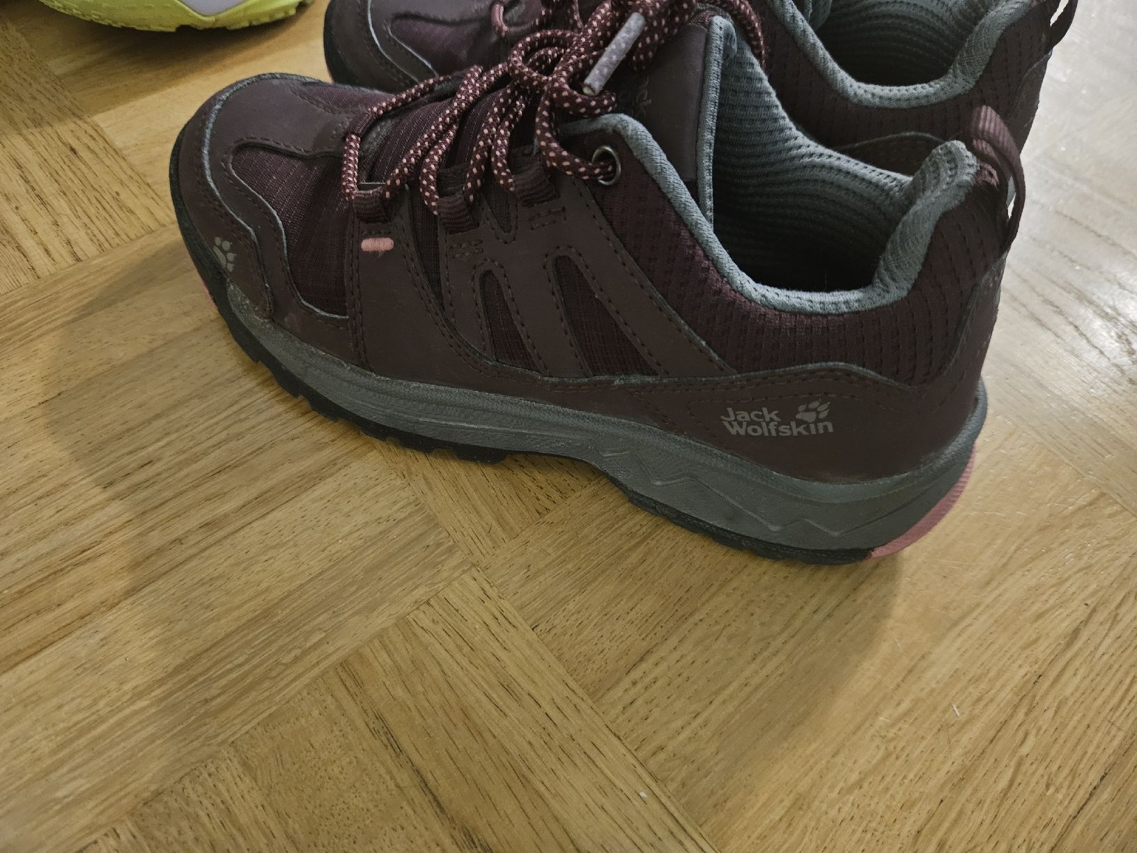 Scarpe per ragazze: 3 paar schuhe – Usato da Basel venduto da fragolina08 3