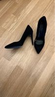 Elegant Black Pumps - Patrizia Pepe size 38