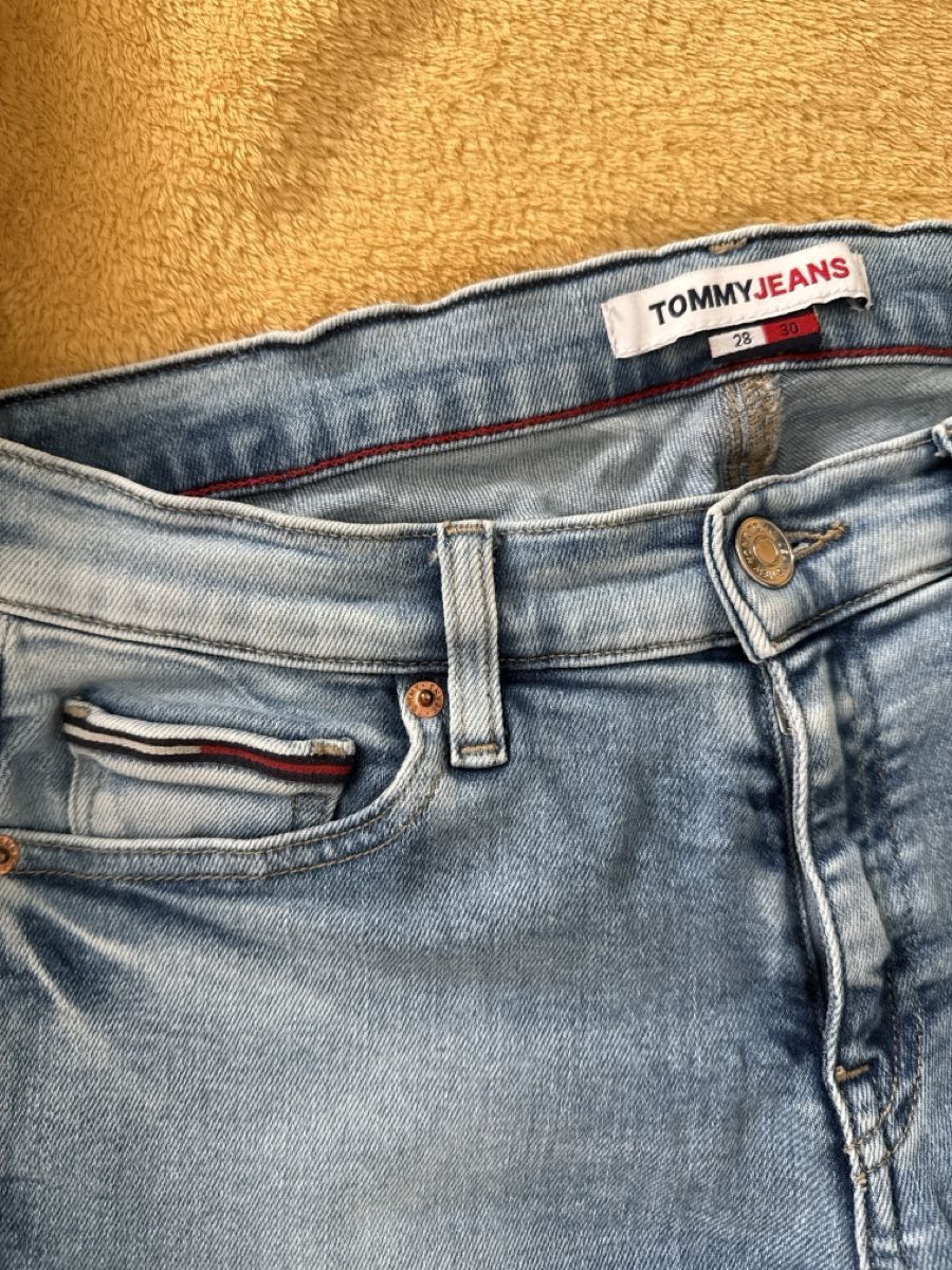 Tommy Hilfiger Jeans: Tommy jeans stretch Gr28/30 – Gebraucht aus Winkel von Olirickli05 1