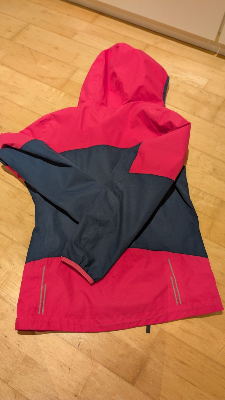 CMP Jacken & Mäntel: Regenjacke CMP – Gebraucht aus Stäfa von Viviane77 1