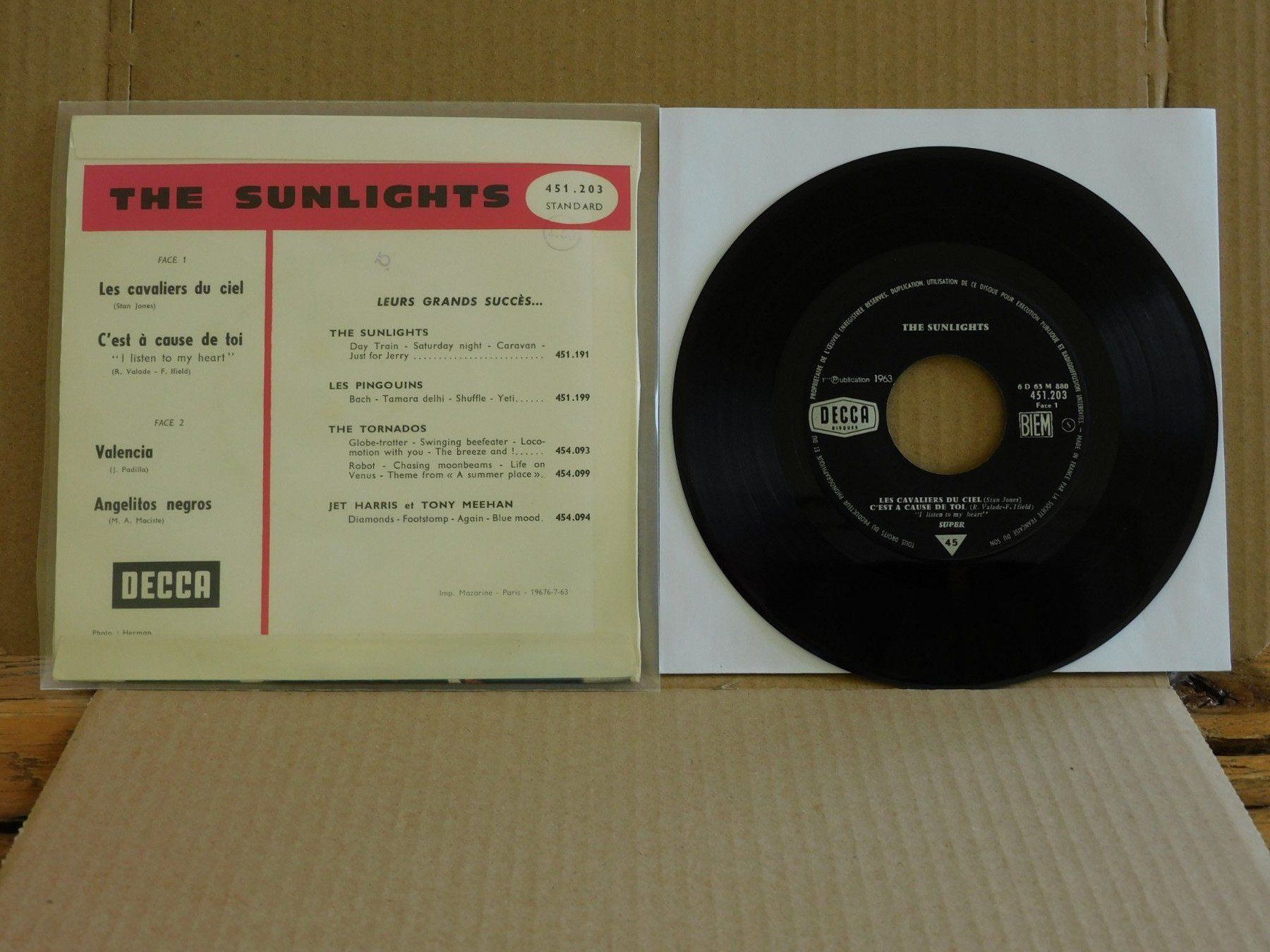 Dischi in vinile: The Sunlights - Les Cavaliers du ciel – Usato da Emmenbrücke venduto da lamorak 1