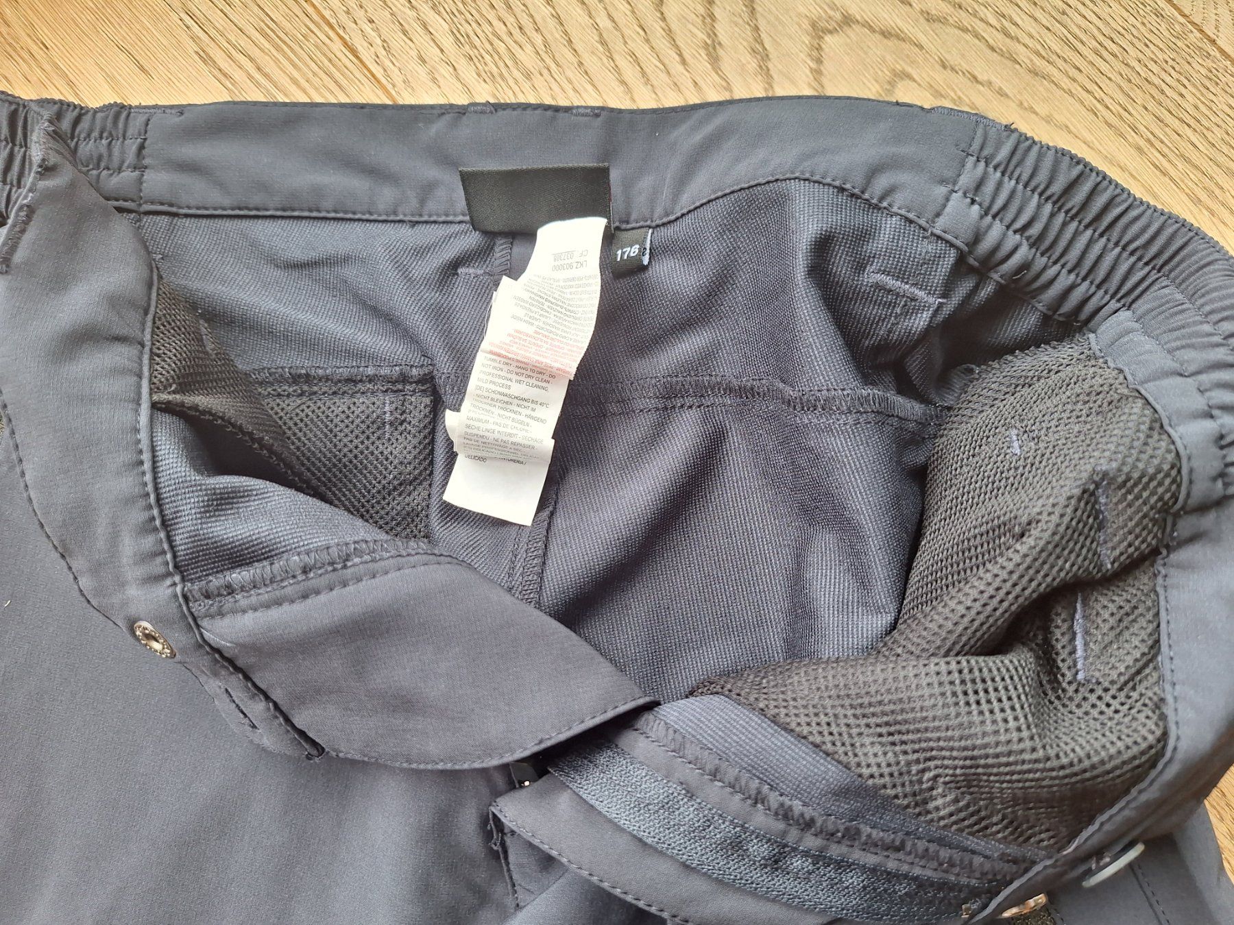 CMP Pantaloni: Zip Wanderhose CMP – Usato da Bichwil venduto da Georges_River 1