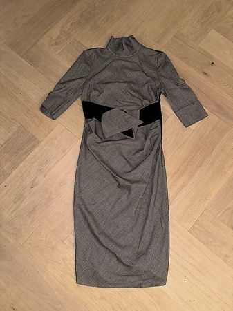 Robe MaxMara Sportmax en laine vierge - taille 38