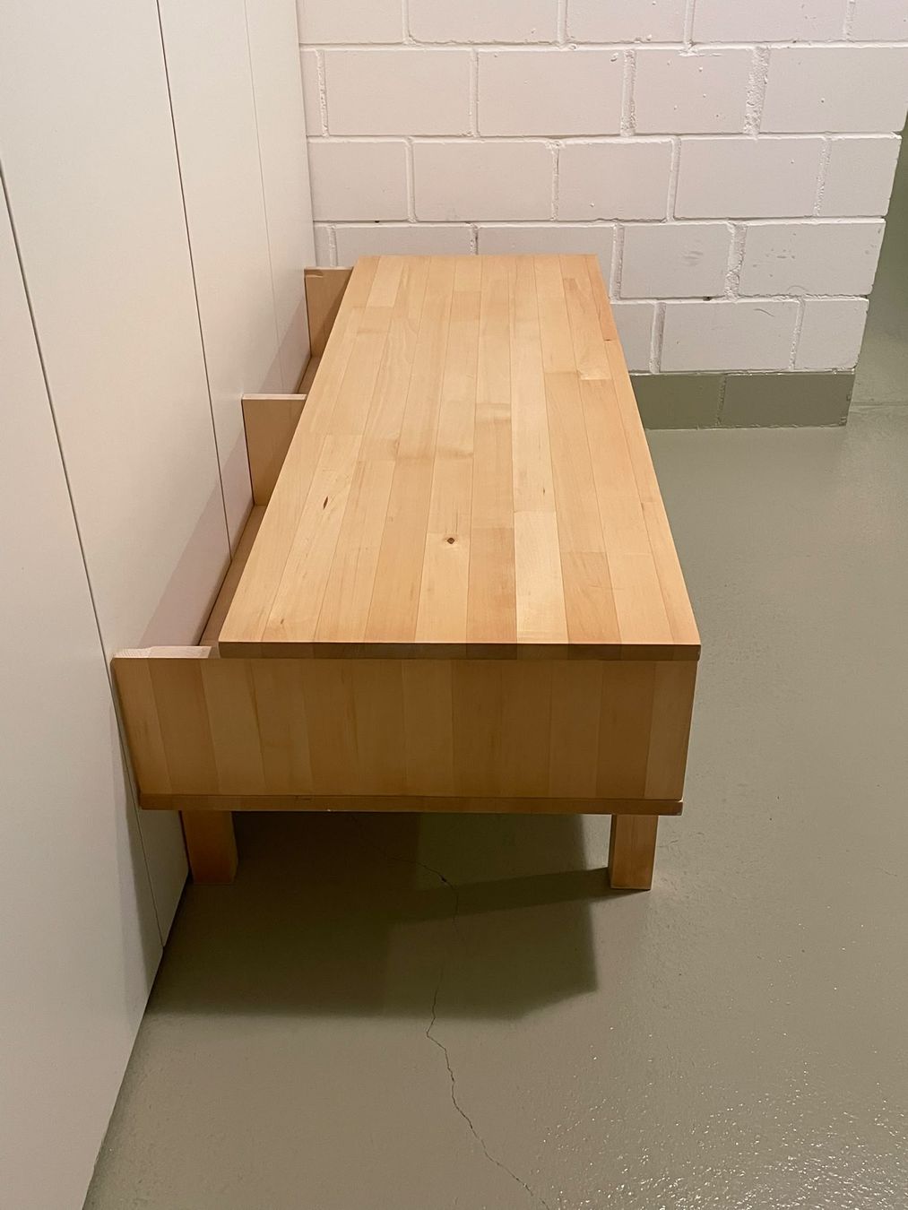 Ikea Meubles TV: Fernsehmöbel – D'occasion à Winterthur par slowcheetah 2