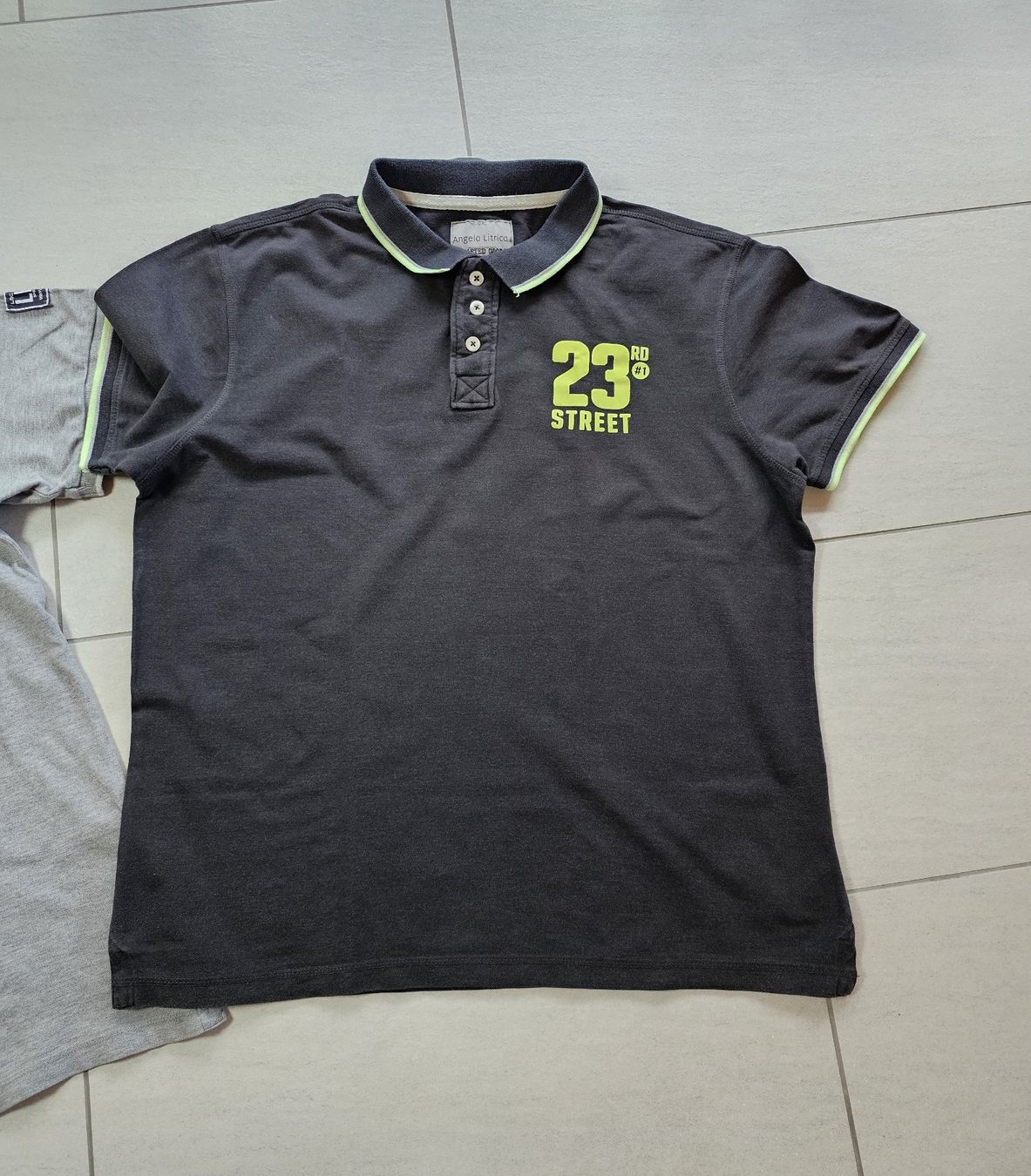 Magliette Polo: 2 Herren Poloshirts Grösse 2XL – Usato da Einigen venduto da Pretorius66 2