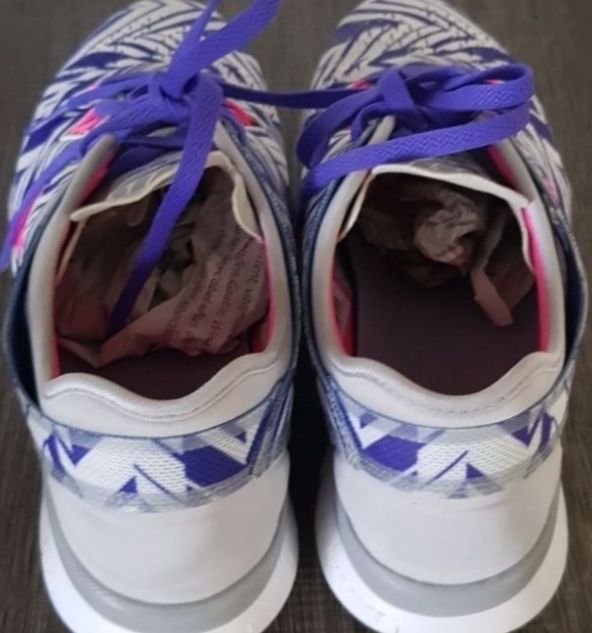 Nike Scarpe da donna: Damen Sneaker Nike Free 5.0 Gr.39 – Usato da Mauensee venduto da Braut-kleid 2