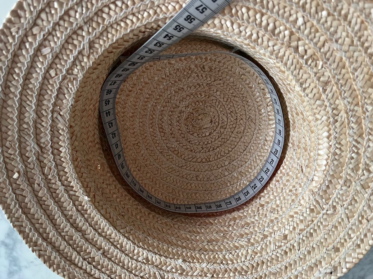 Chapeaux, bonnets & casquettes: Strohhut – D'occasion à Fraubrunnen par amm_7kp6 4