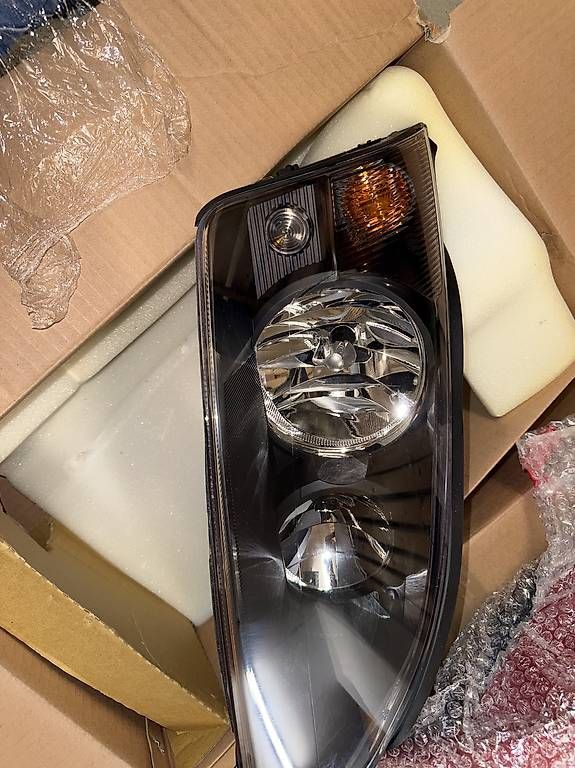 Scheinwerfer: 2 Scheinwerfer für Ford Mondeo – Gebraucht aus Suhr von sop_7brt 1