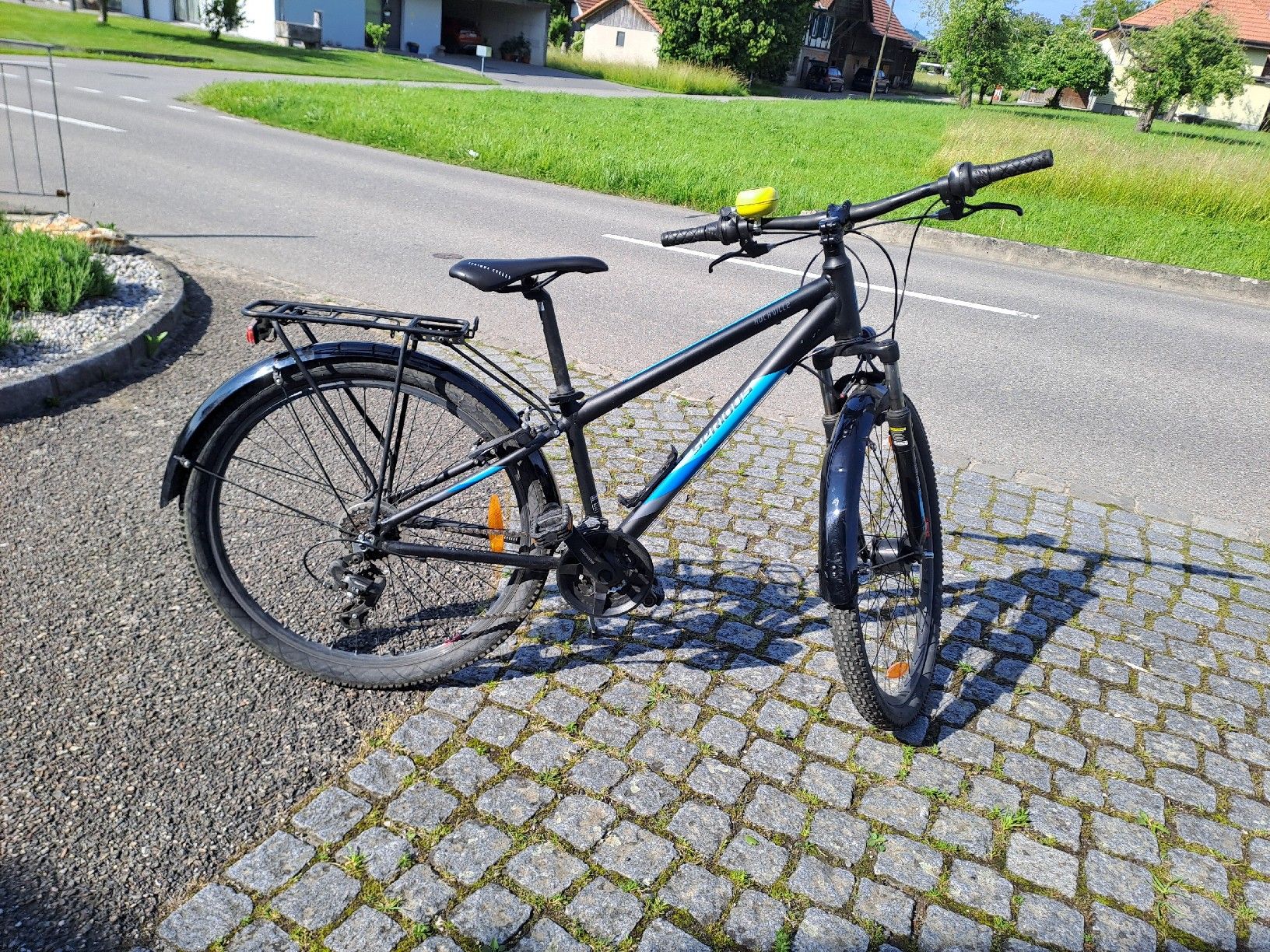 Biciclette: Rockville Kinderfahrrad blau 27,5'' – Usato da Messen venduto da esthera