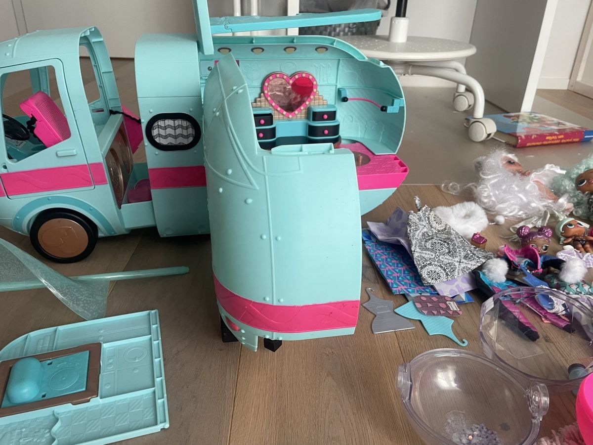 Jouets: LOL Camper – D'occasion à Zufikon par pau_dj5m 1