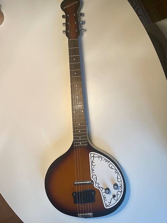 Musikinstrumente: Guitare Danelectro baby sitar – Gebraucht aus Bulle von Julienv 1