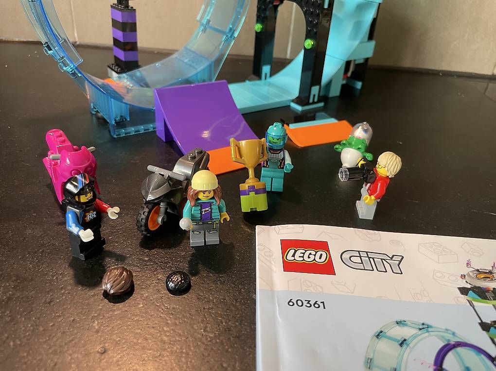 Lego Kit di costruzioni: Lego 60361 Ultimative Stuntfahrer-Challenge – Usato da Giebenach venduto da Flaz78 2