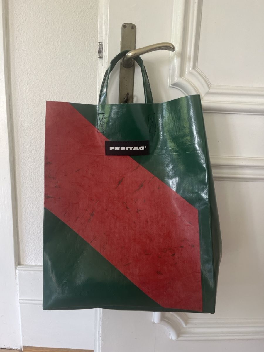 Freitag Borse: Miami Vice Freitag Shopper – Usato da Zürich venduto da Liliamohn