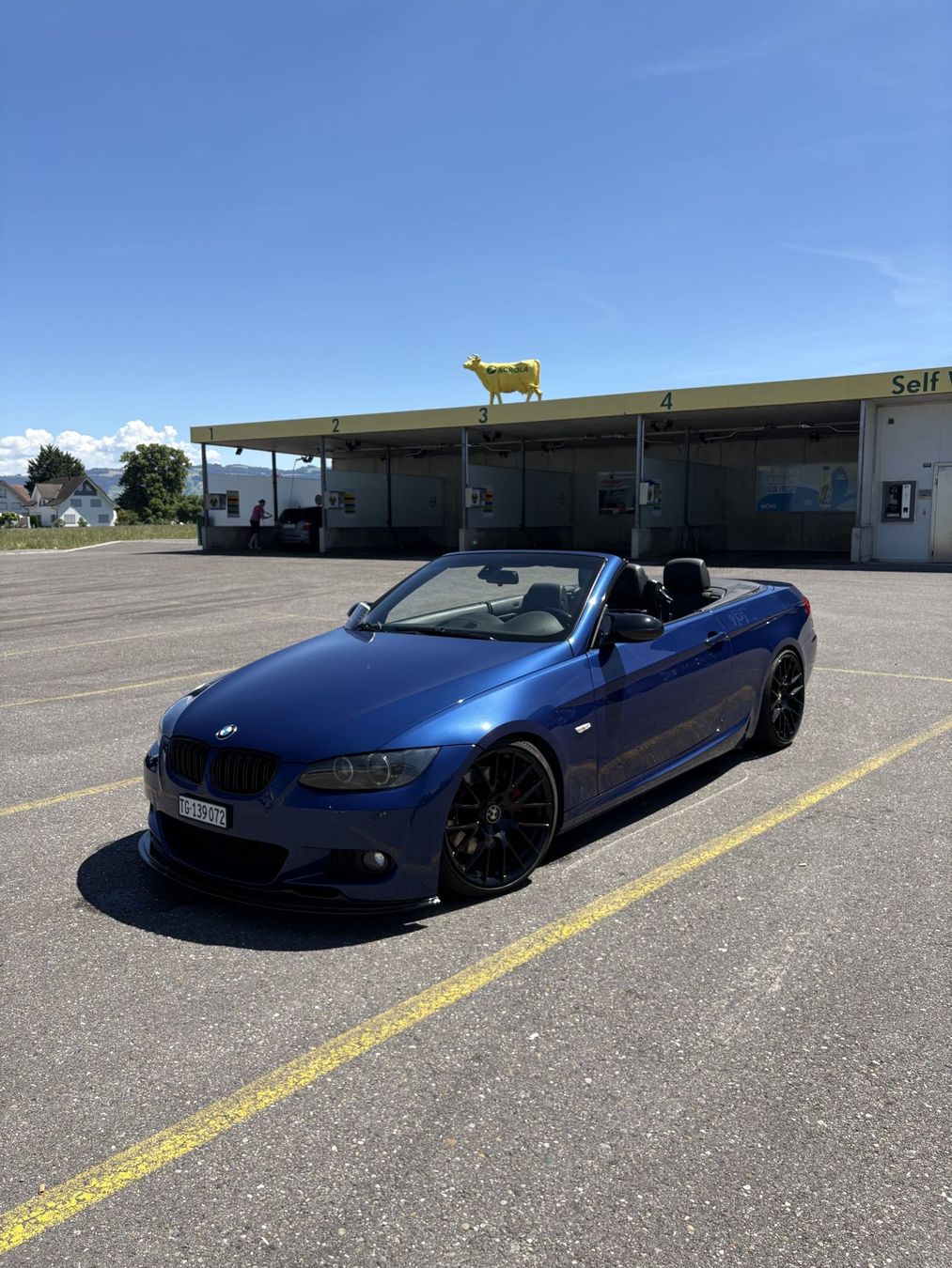 BMW Autos: Einzigartiger BMW 335i e93 in Le mans bleu! – Gebraucht aus Romanshorn von Mitho3 4