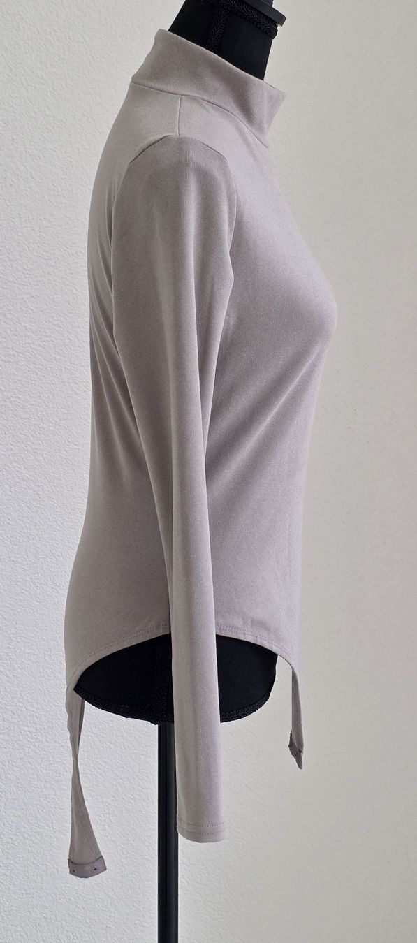 Top:  Body Rollkragen Langarm Grösse M neu  – Nuovo (secondo la descrizione) da Rheinsulz venduto da Gilea 2