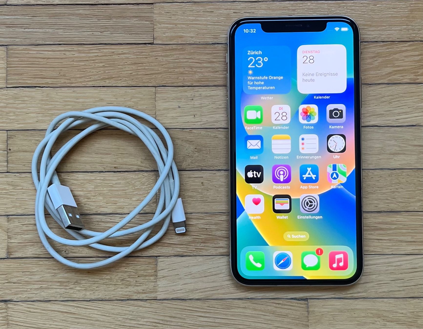 Apple Portables: Apple iPhone X 64 GB, silber – D'occasion à Rüti ZH par Mazsola777 1