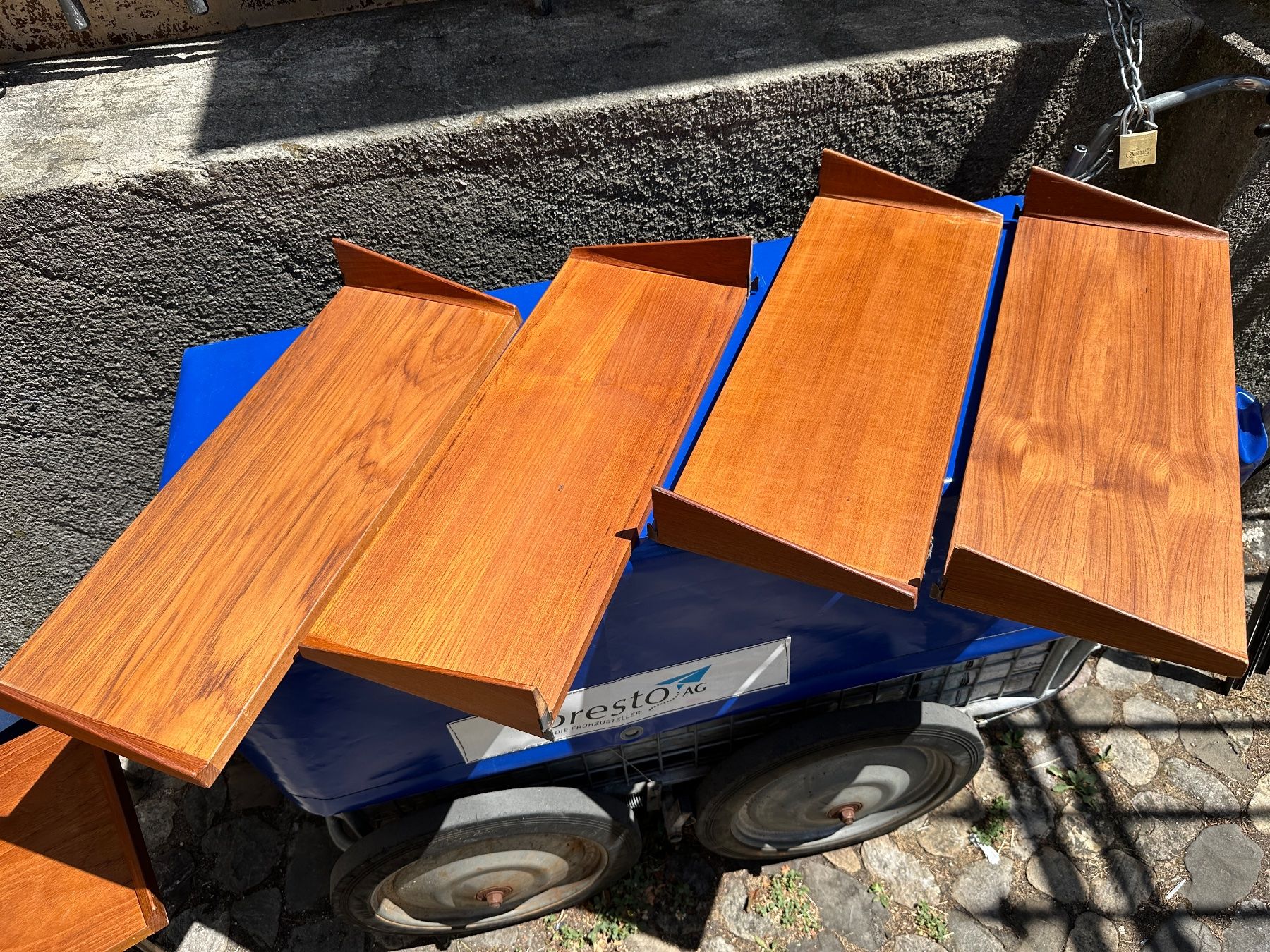 Regale: Vintage Teakholz Gestell Teakregal – Gebraucht aus Zürich von atlantis77 1