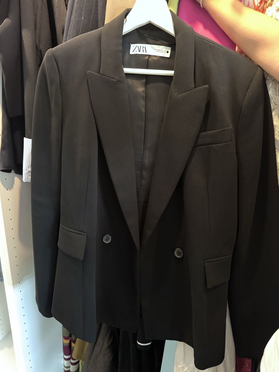 Zara Giacche: Blazer Zara  – Nuovo (secondo la descrizione) da La Plaine venduto da sof_b7c6 2