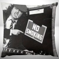 🎸🤘 AC/DC Rock-Kissen – Vintage „No Smoking“ Design 🔥🖤