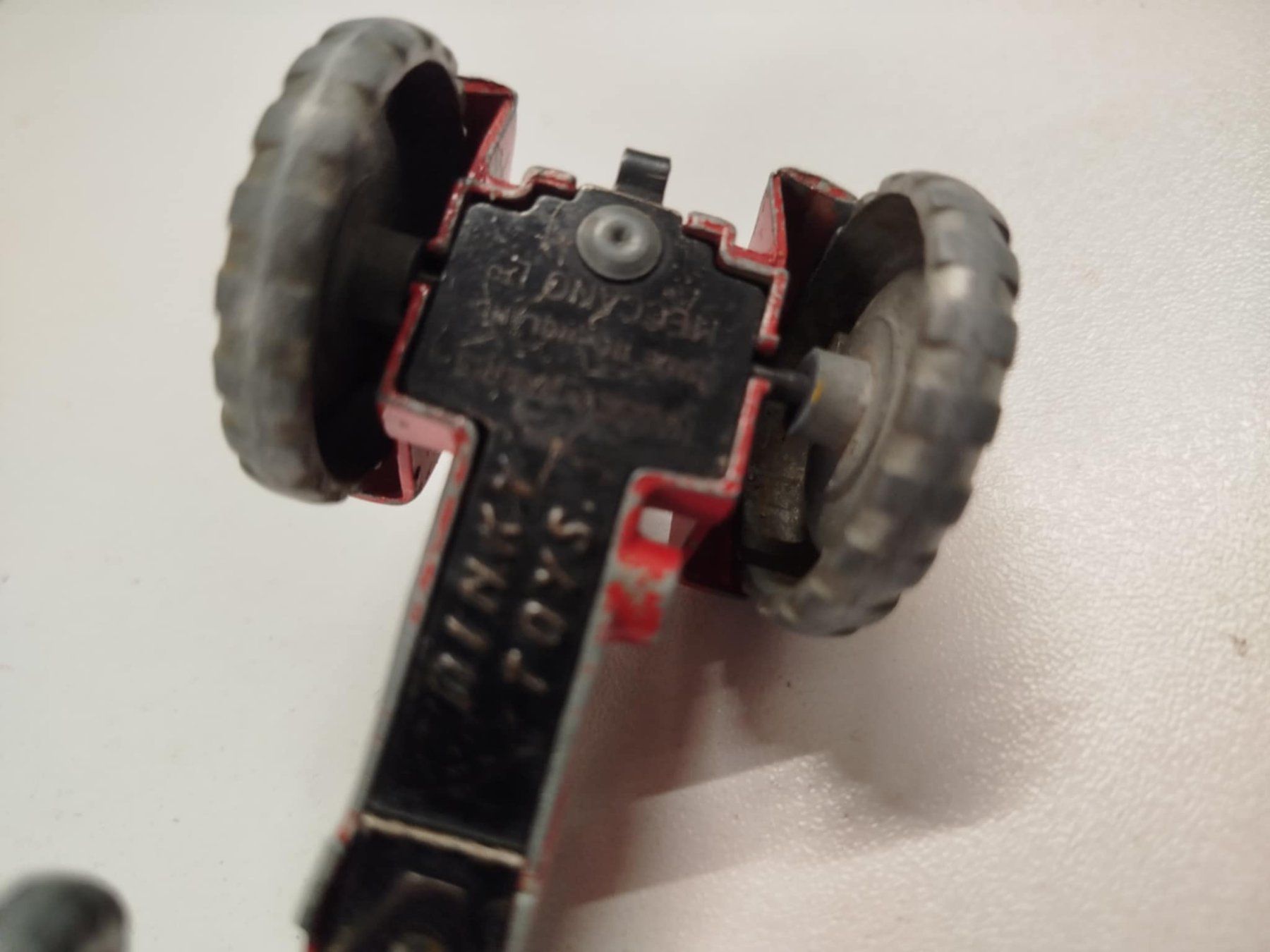Dinky Toys Modellini d'auto: Dinky Toys (nr 14) – Usato da La Chaux-de-Fonds venduto da Emmaus2300CDF 6