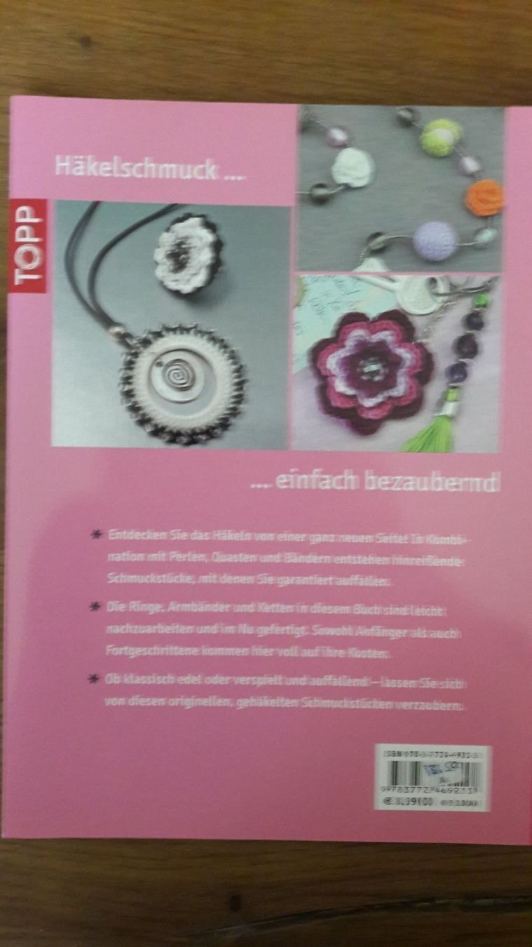 Libri: Gehäkelte Schmuckstücke – Nuovo e nell'imballaggio originale da Rotkreuz venduto da Basana2 1