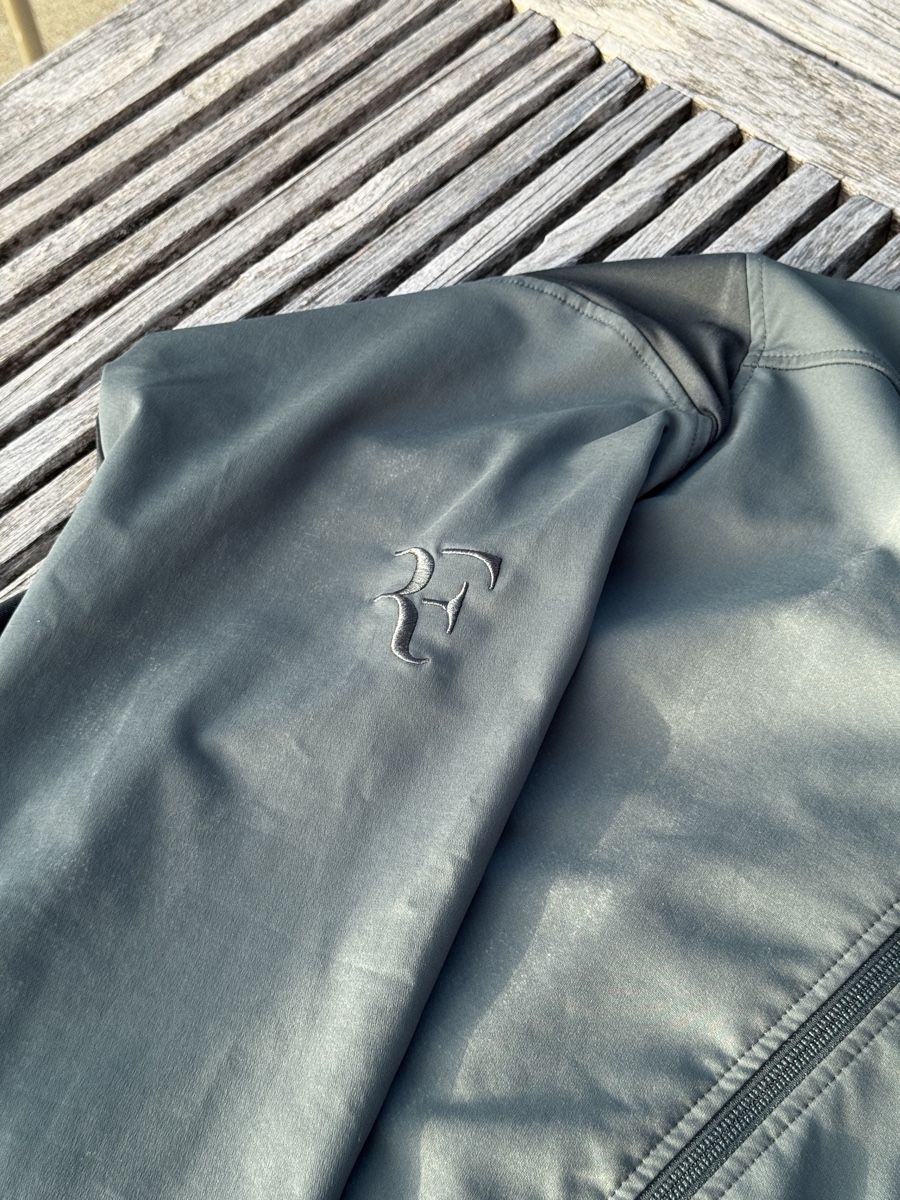 Nike Jacken: Nike Sportjacke Roger Federer – Gebraucht aus Ellikon am Rhein von ya99 1
