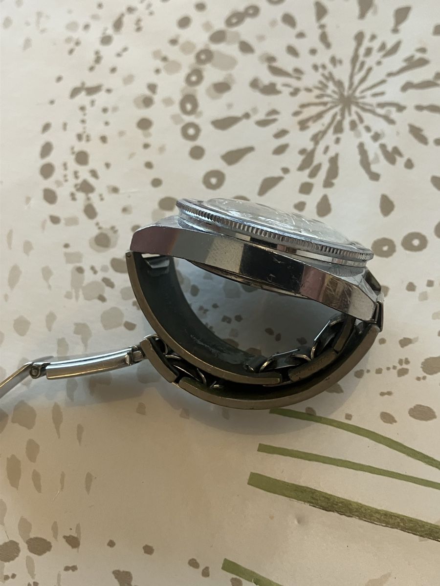 Montres: Ancienne montre  – Défectueux à Fribourg par Snoopy-Mousi 4
