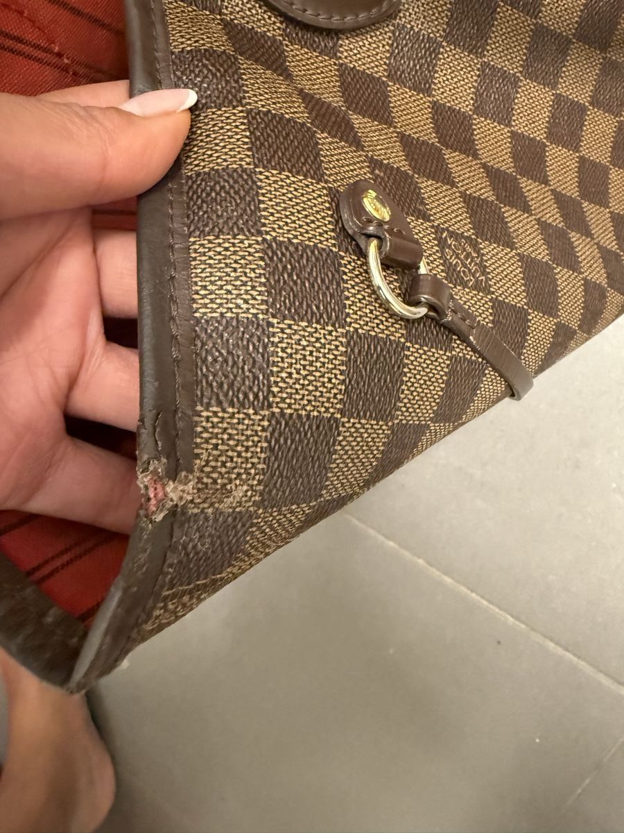 Louis Vuitton Taschen für Damen: Louis Vuitton Neverfull MM, gebraucht mit Gebrauchsspuren. – Gebraucht aus Stäfa von buecher10 5