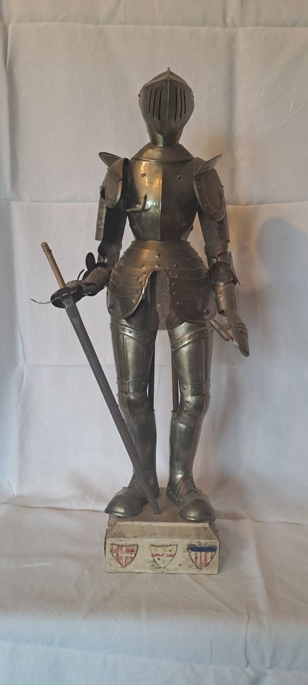 Figuren: armure – Neu (gemäss Beschreibung) aus Sorengo von lca_lpb6