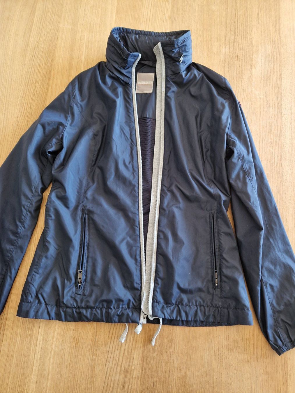 Napapijri Giacche: Veste shell NAPAPIJRI S – Nuovo (secondo la descrizione) da Satigny venduto da Helene2014 2