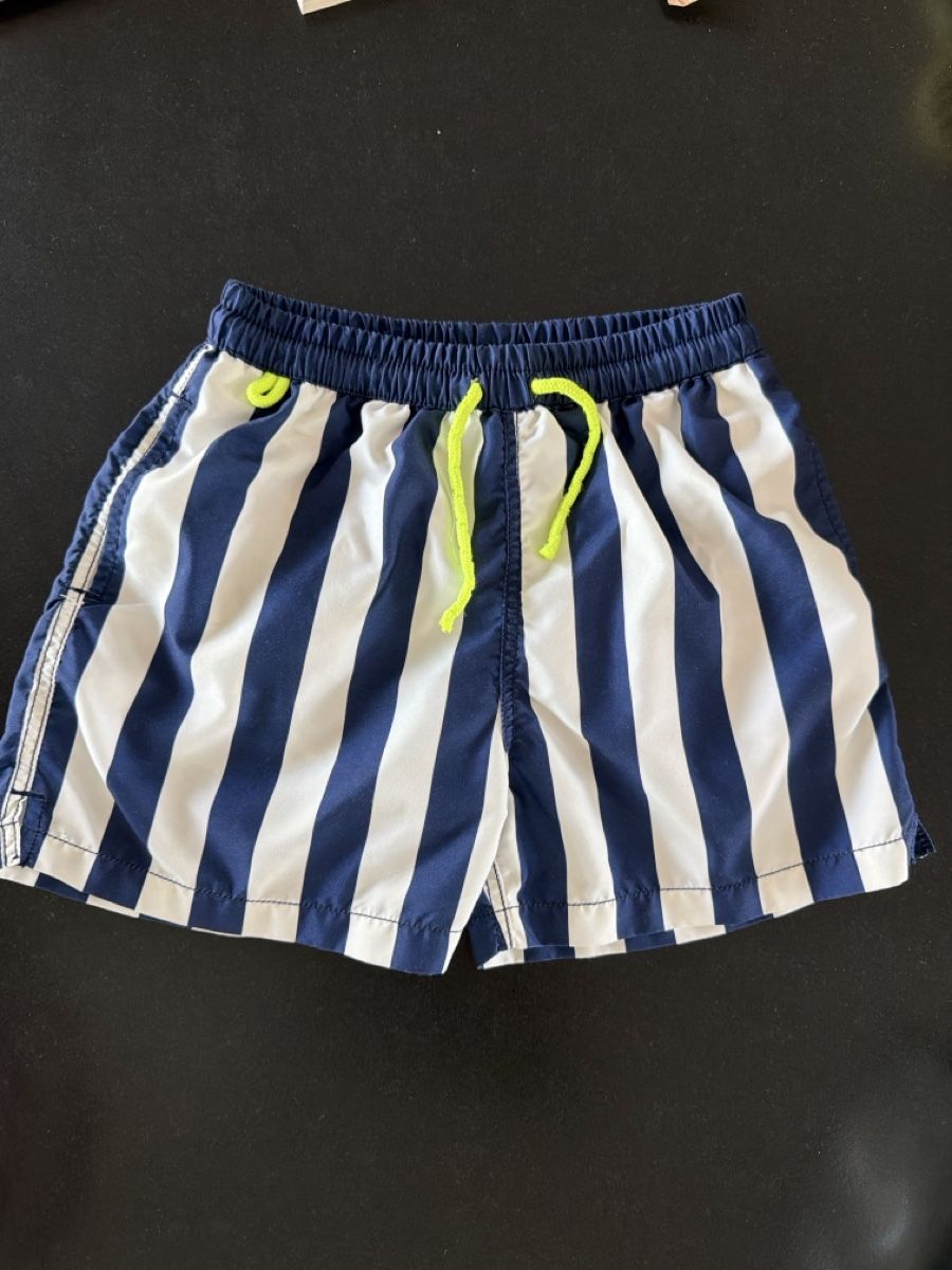 Costumi da bagno: Gili's Paris Swimming Trunks - age 8 – Usato da Stallikon venduto da RTagel
