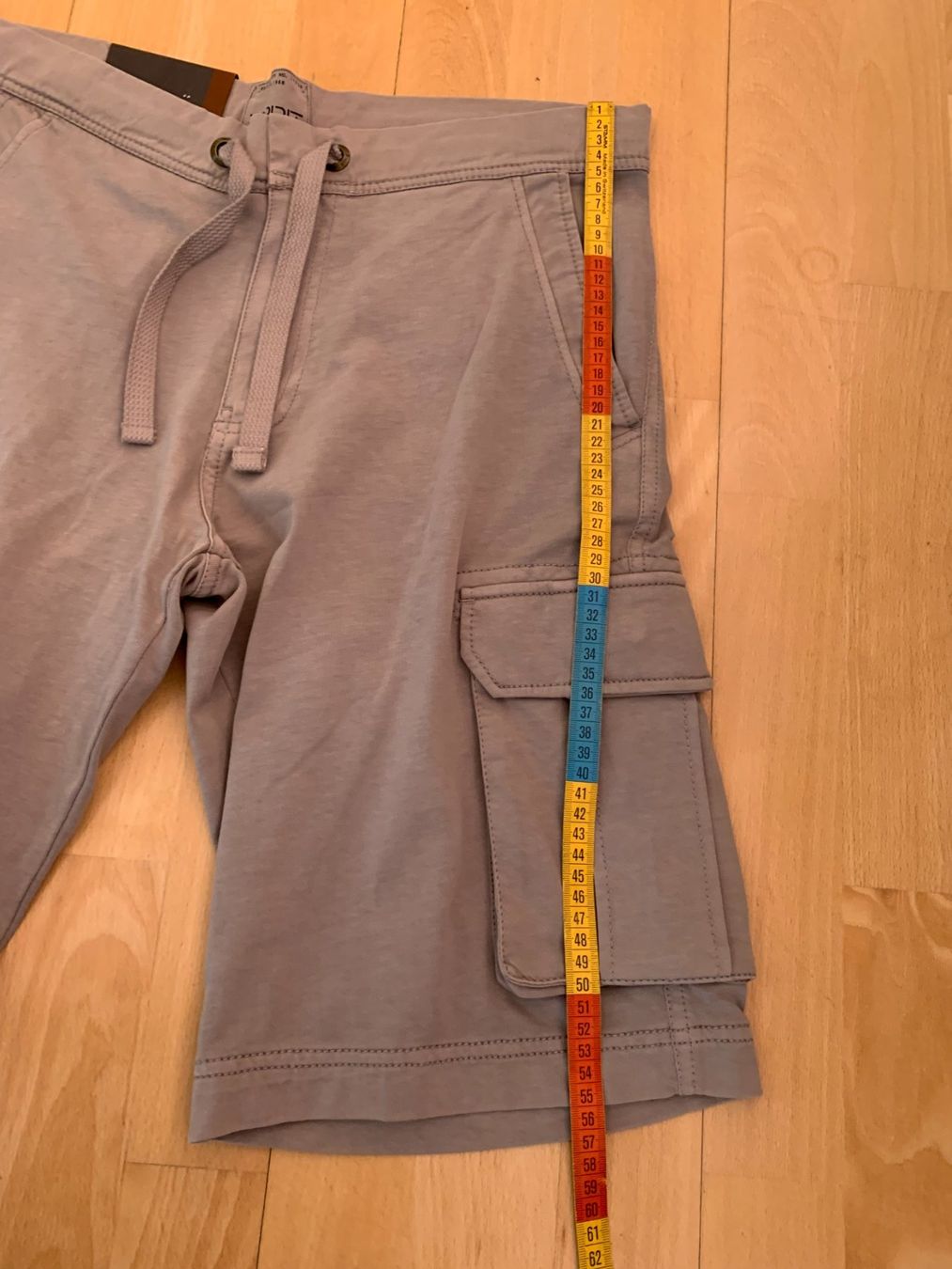 Esprit Hosen: ESPRIT kurze Hose, Shorts, Gr. 32, NEU – Neu und originalverpackt aus Worb von farben20zauber 4