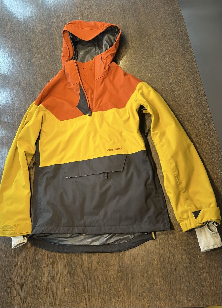 Completi: Wunderschöner, neuer Volcom Snowboardanzug 2-teilig – Nuovo (secondo la descrizione) da Solothurn venduto da Bagi1989 3