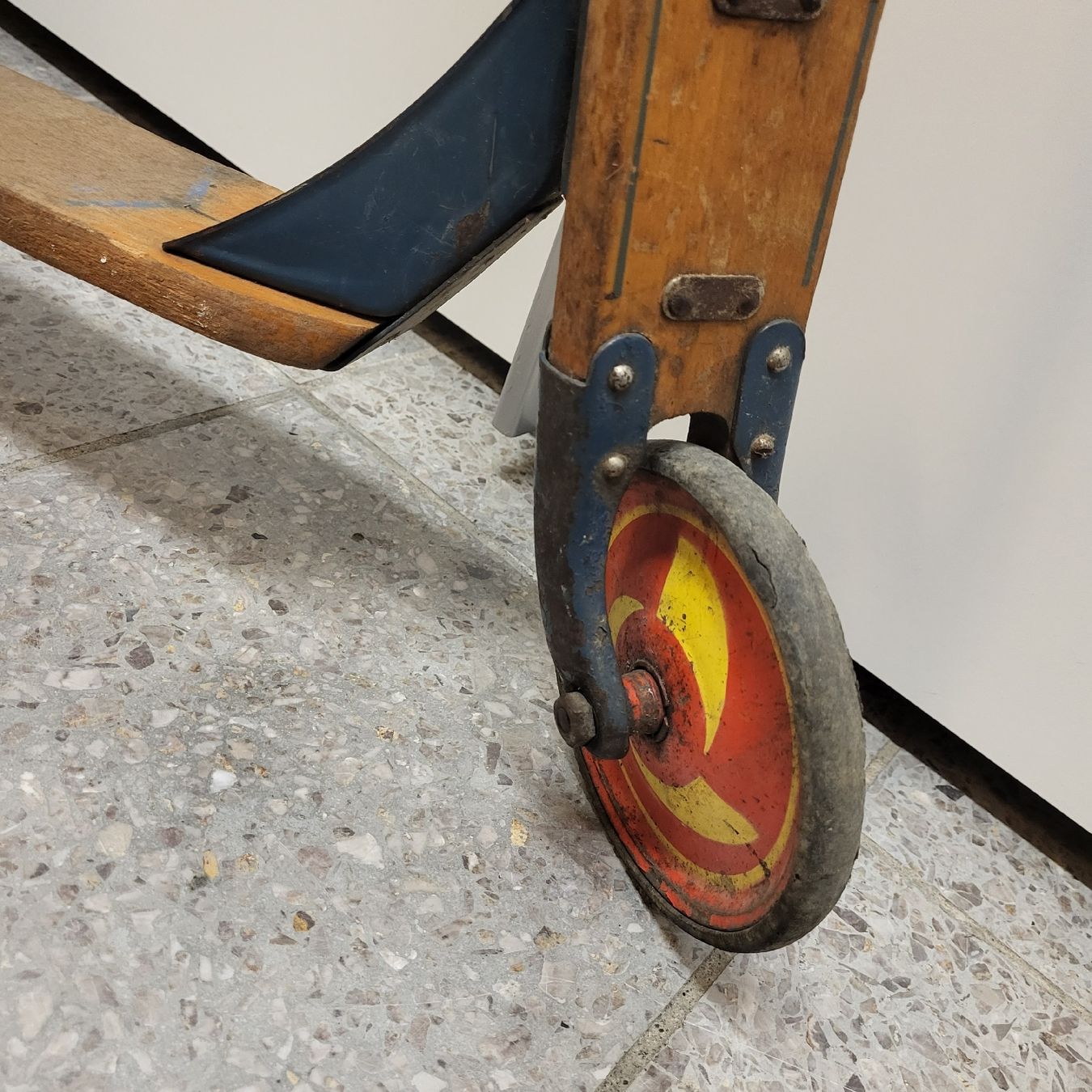 Kickboard: Trottinett sehr alt. – Usato da Kägiswil venduto da Megafi56 1