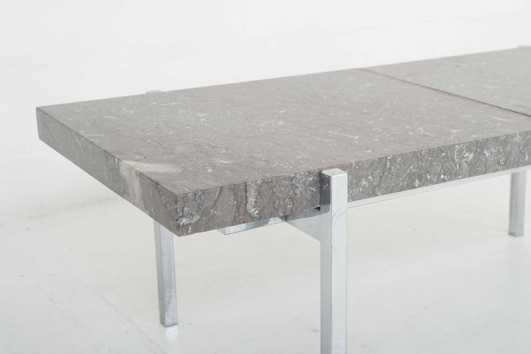 Tavoli: Eleganter Couchtisch aus Marmor – Usato da Zürich venduto da STUZH38 4
