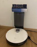 Ecovacs Deebot Saugroboter mit Ladestation