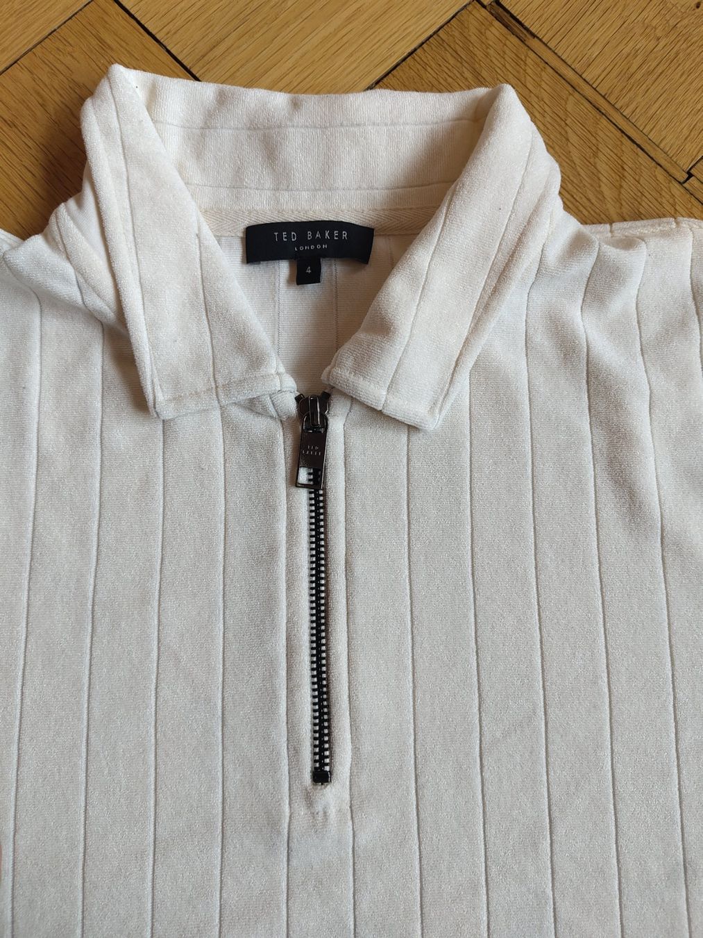 Pulls & Sweat-shirts: Pullover – D'occasion à Bern par Linii 1
