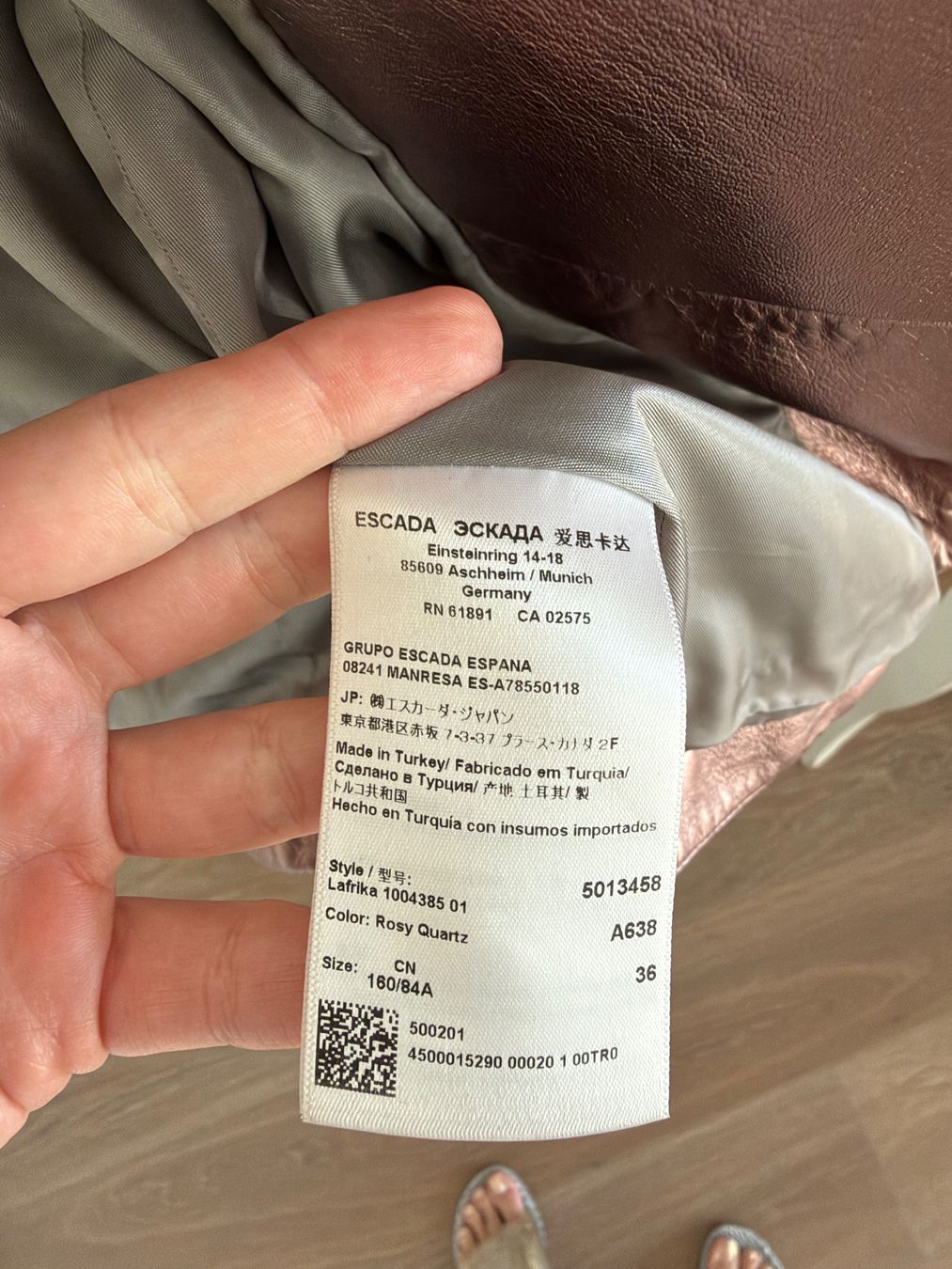 Escada Jacken: Escada Leather Jacket Metallic Pink – Gebraucht aus Langnau am Albis von vitakl8 4