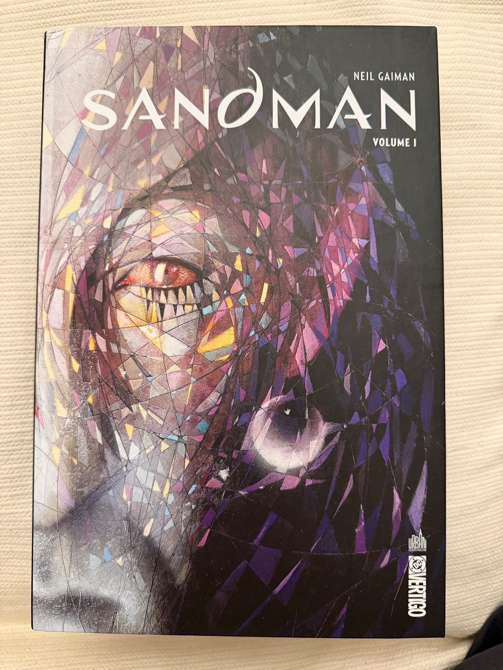 BD: Sandman Tome 1 TBE – D'occasion à Castagnola par pgo_7syd