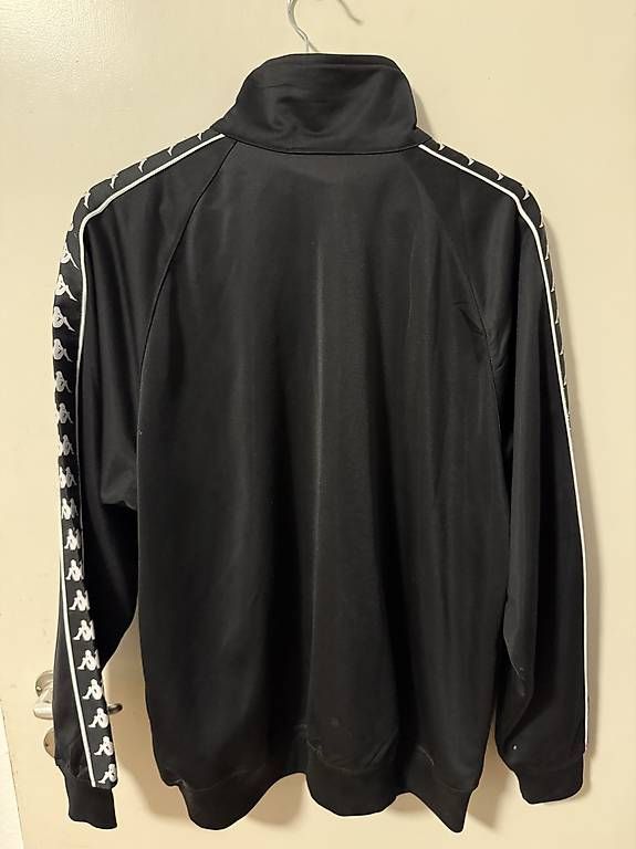 Giacche: Vintage Kappa Jacke – Usato da Bern venduto da sah_bhg8 1