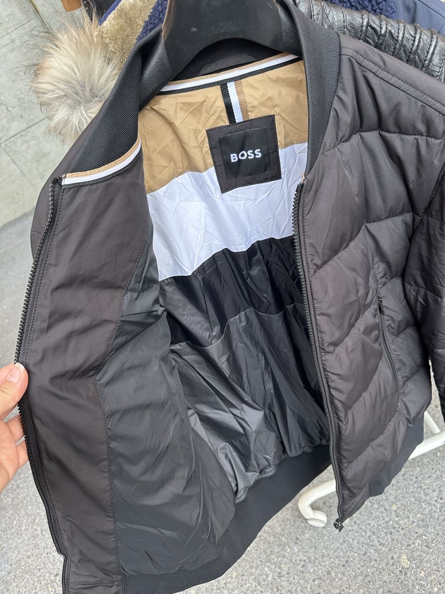 Hugo Boss Giacche: Doudoune BOSS Homme, Taille 50, Noir – Nuovo (secondo la descrizione) da Villars-sur-Glâne venduto da mer_wgr8 1