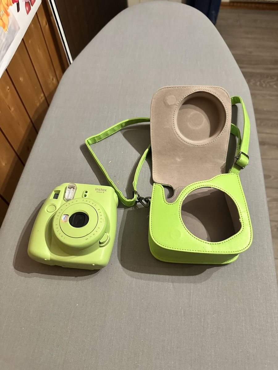Fotocamera: Instax mini 9 – Usato da Azmoos venduto da d.bean75 1