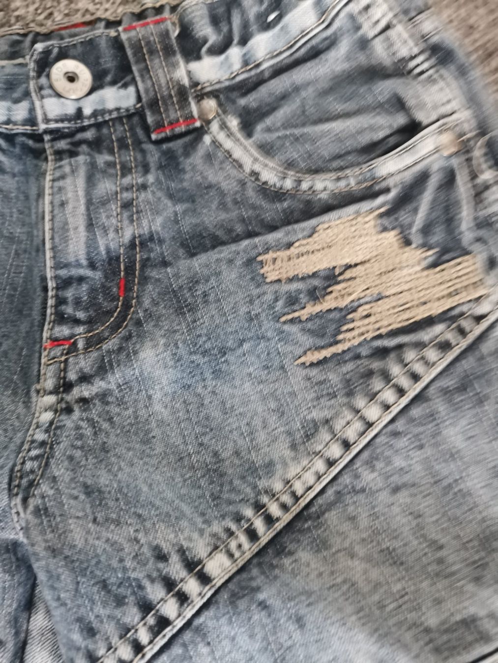 Pantaloni: Jeans Hose gr. 116 – Usato da Unterentfelden venduto da Panda-87 1
