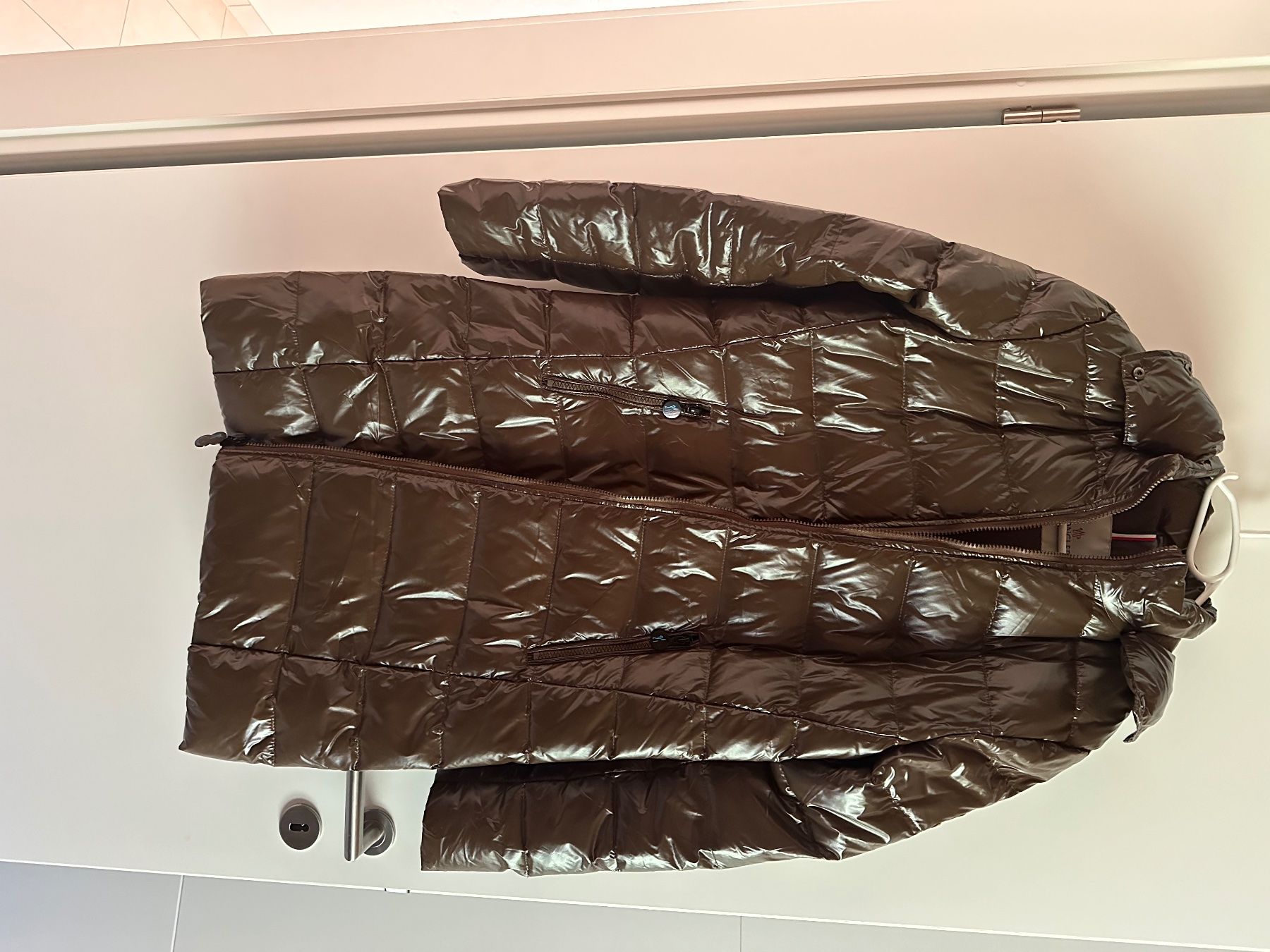 Moncler Vestes: Moncler gr. 4 – D'occasion à Broglio par kira76