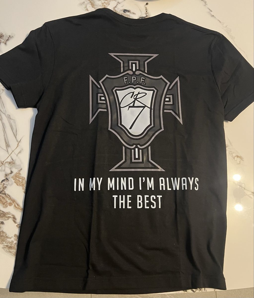 T-shirt: Ronaldo T-Shirt XL – Nuovo e nell'imballaggio originale da Beinwil am See venduto da justin.. 1